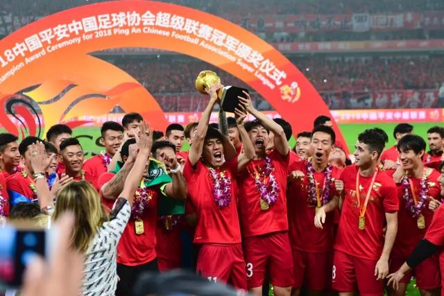 阿斯：维尼修斯无比幸运，他在皇马遇到了三位卓越的主教练